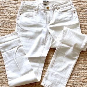 Ladies New Direction ivory denim size 8